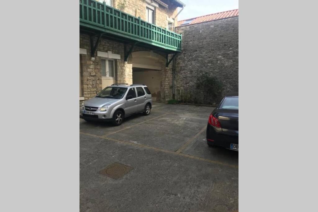 Apartamento T3 Centre Proche Avec Parking Privatif